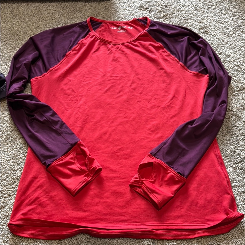 Skirt Sports Women's Red and Purple Long Sleeve Top